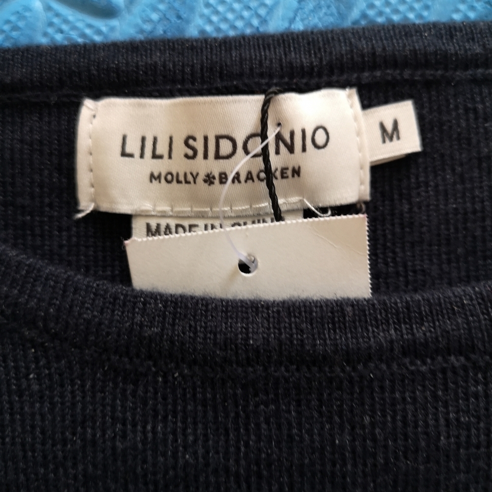 Top - Picture 3 of 3